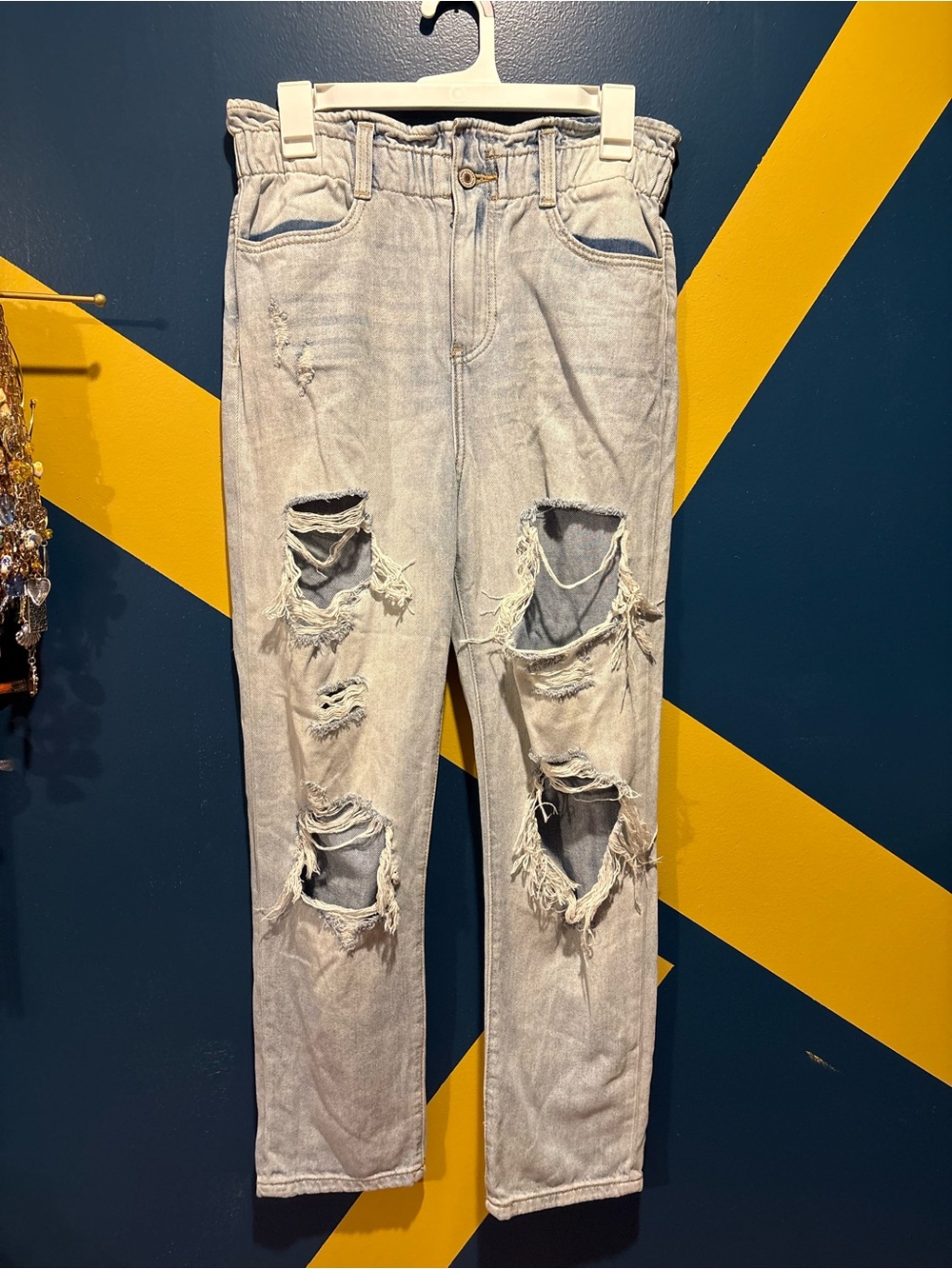 KanCan Light Wash High Rise Distressed Paperbag Slouchy Jeans EUC